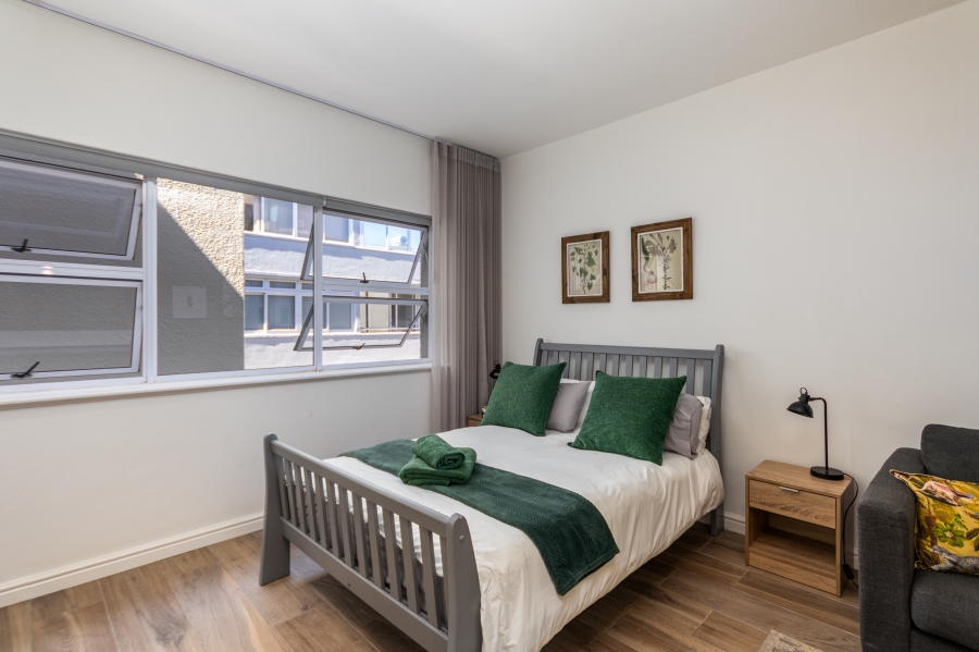 To Let 0 Bedroom Property for Rent in Green Point Western Cape